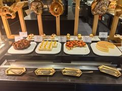 -圣丰索菲特·2 On 988 Café 自助餐厅