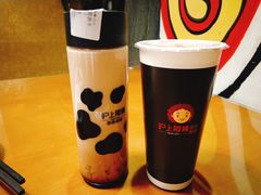 -沪上阿姨鲜果茶(世茂广场宽厚里店)