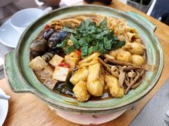 -四月吧餐厅(正阳步行街店)