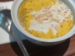 -RUXU入续糖水铺与包(卓悦中心店)