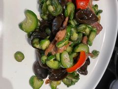 小脆瓜炒雪花猪肉-闽和南(深圳万象城店)