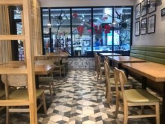 -华联商厦(火车站店)