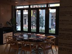 -WOLFGANG PUCK KITCHEN & BAR(迪士尼小镇店)