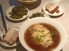 -松鹤面馆·古法焖肉面(观前店)