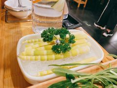 泸州青竹笋-烹然四季椰子鸡火锅(团结湖总店)