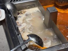 -海底捞火锅(金山百联店)