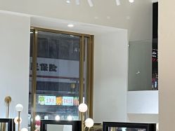 -蓝调造型·烫发·染发