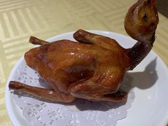 招牌烤乳鸽-石岐佬中山菜馆(张溪店)