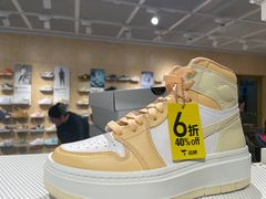 -NIKE(沪闵路南方友谊商城店)