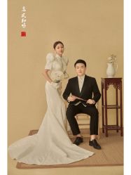 -二十一世纪婚纱摄影(省府前街店)