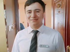 -丝路天山酒店(国际大巴扎店)