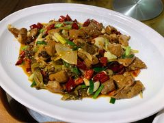 泡菜肥肠-大川先生·小龙虾·川菜(信义坊店)