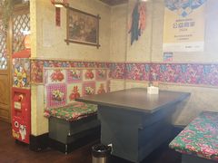 -靠山屯东北农家菜(八龙桥雅苑店)