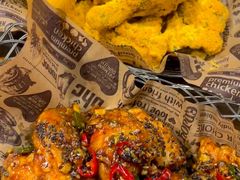 -BHC炸鸡(明洞总店)