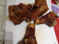 -吴记酱骨炖菜馆(西大直街店)