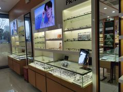 -光明眼镜·蔡司授权(徐泾店)