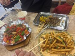 -江城燕子大排档(江汉路步行街店)