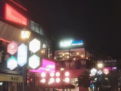 -三钢里-停车场
