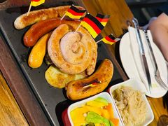 -1886德国汽车餐厅(外滩中央店)