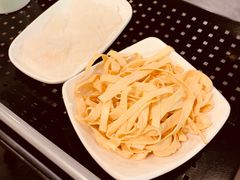 炸豆皮-云中鱼蒸汽石锅鱼(川沙百联店)
