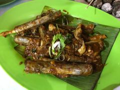 -明记烧鱼美味店