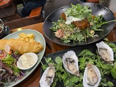 -12 Rocks Beach Bar Cafe