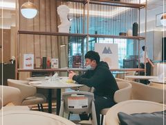 大堂-必胜客(龙之梦购物中心店)
