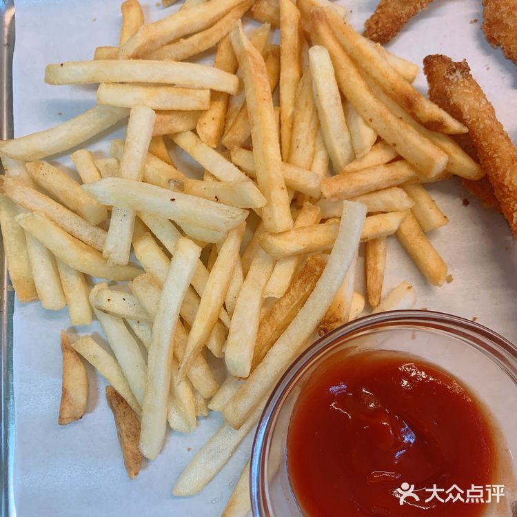 自制炸物拼盘㊙️