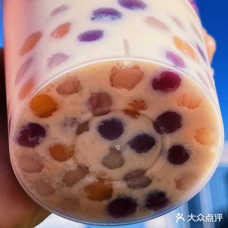 甜啦啦新品今天的快乐是8r芋圆啵啵奶茶给的