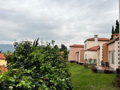 -昆明春城湖畔度假村