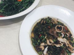 -沪华海鲜大酒楼(南汇店)