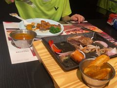 -伯顿西餐厅(厚街香榭丽店)