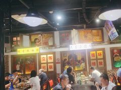 -马路牙子烧烤音乐酒馆(望京店)