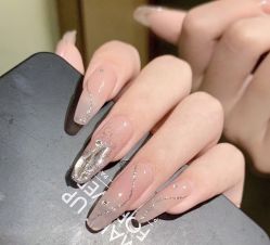 -LILY NAILS美甲美睫
