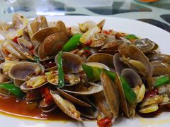 -小辣妹川味海鲜加工店(第一市场椰风巷店)