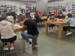 -Apple零售店(深圳益田假日广场店)