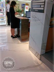 -罗亚帝造型·烫发染发