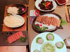 -捞王锅物料理(上海世茂广场店)