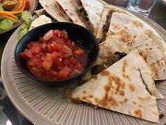 辣墨西哥牛肉饼-萨尔瓦多Salvador's