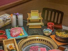 -山川小町·极番烧肉(新地假日广场店)