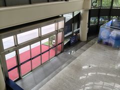 -上海跨国采购会展中心