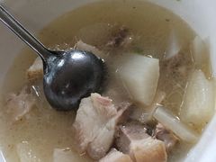 萝卜肘子汤-荣生萝卜汤饭店