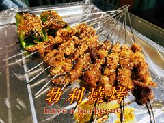 -勃利地摊·勃立小串烧烤