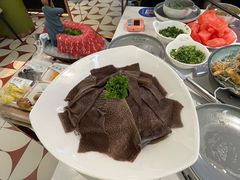 -洪氏嗨捞·广东猪肚鸡·椰子鸡火锅(西咸万象城店)