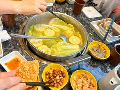 -一席地·本地鸡窝·杭帮鸡火锅(萧山银隆百货店)