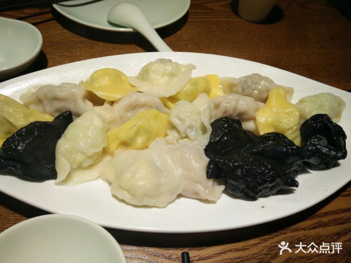 船歌鱼水饺(万象城店)全家福水饺图片 第3647张