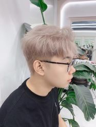 -尤司男士国潮理发馆