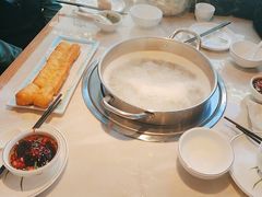 -粤顺渔坊·中山脆肉鲩火锅(清湖店)