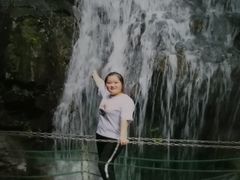 -藏龙百瀑风景区