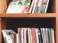 -百新书局(尚悦湾店)